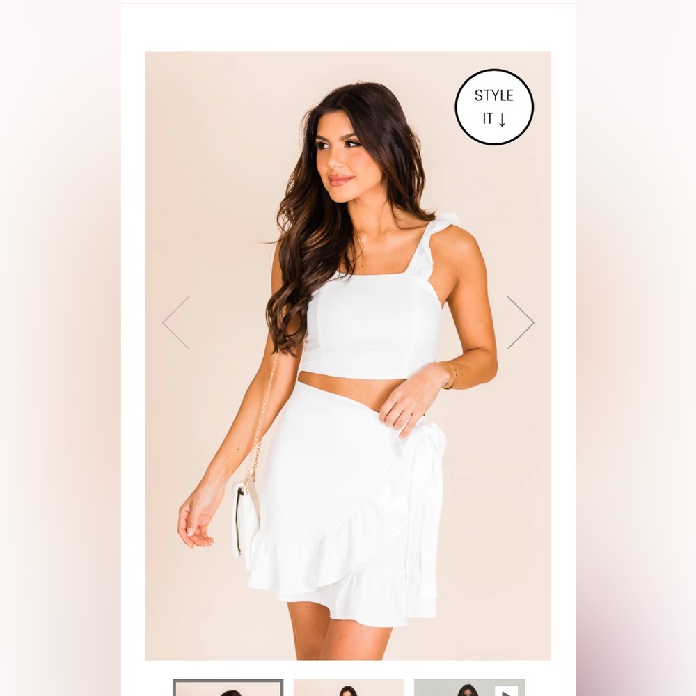 NWT Pink Lily Meant to Be Two Piece Set, White, Small